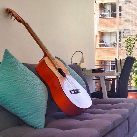 Hostel Metro Floresta Alojamiento 메딜린 외부 사진