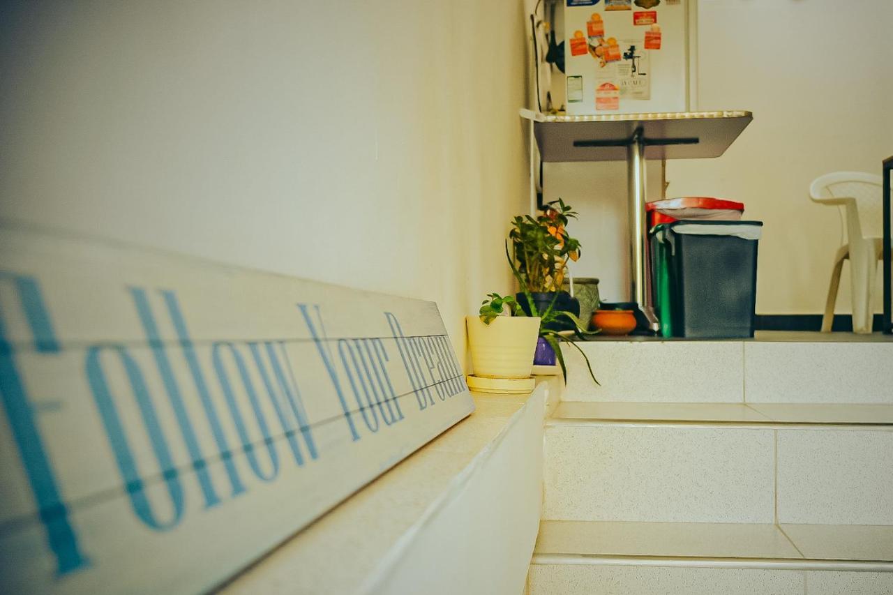 Hostel Metro Floresta Alojamiento 메딜린 외부 사진