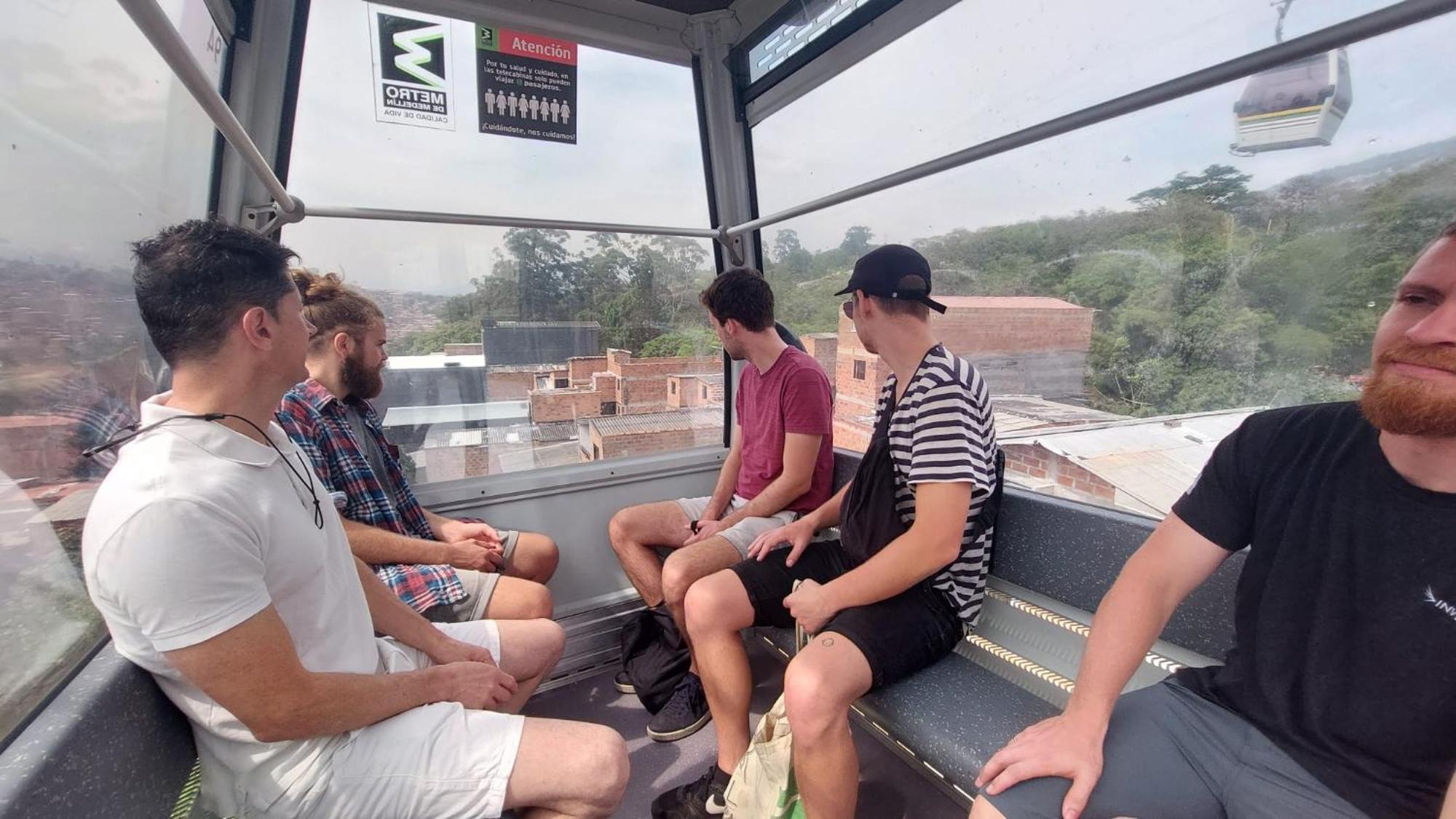 Hostel Metro Floresta Alojamiento 메딜린 외부 사진