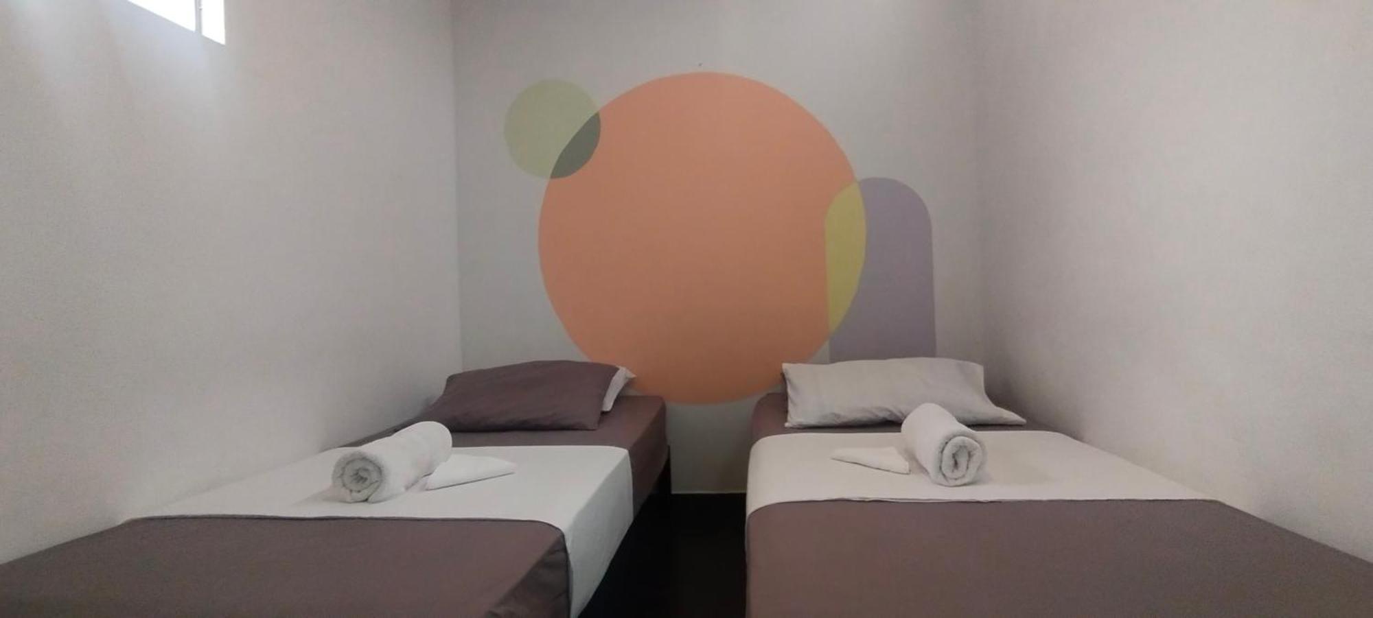 Hostel Metro Floresta Alojamiento 메딜린 외부 사진
